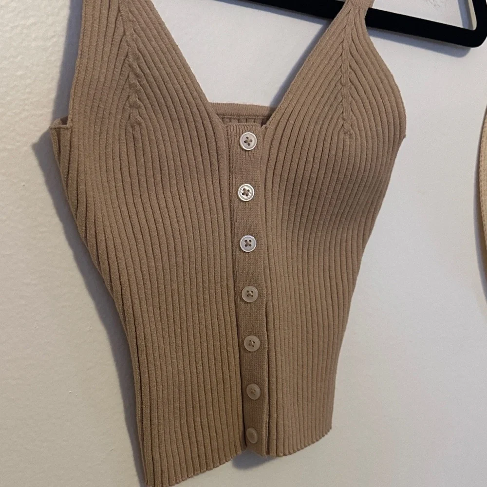 Aerie Ribbed Brown Button-Up Tank Top - Picture 3 of 4